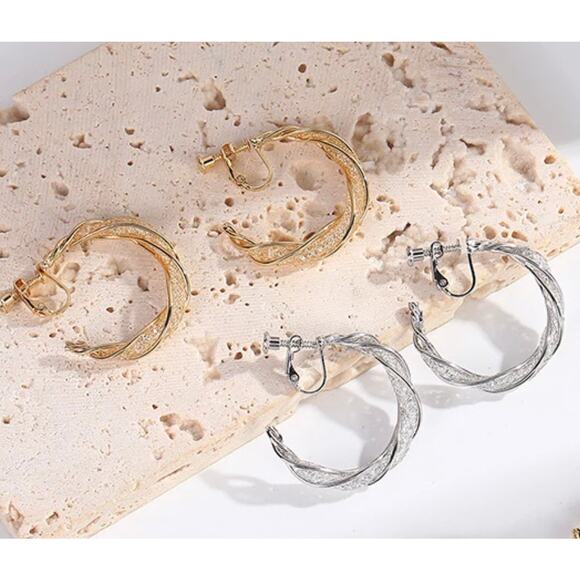 Clip on 1 1/2" silver or gold mesh open back hoop earrings - Picture 4 of 4